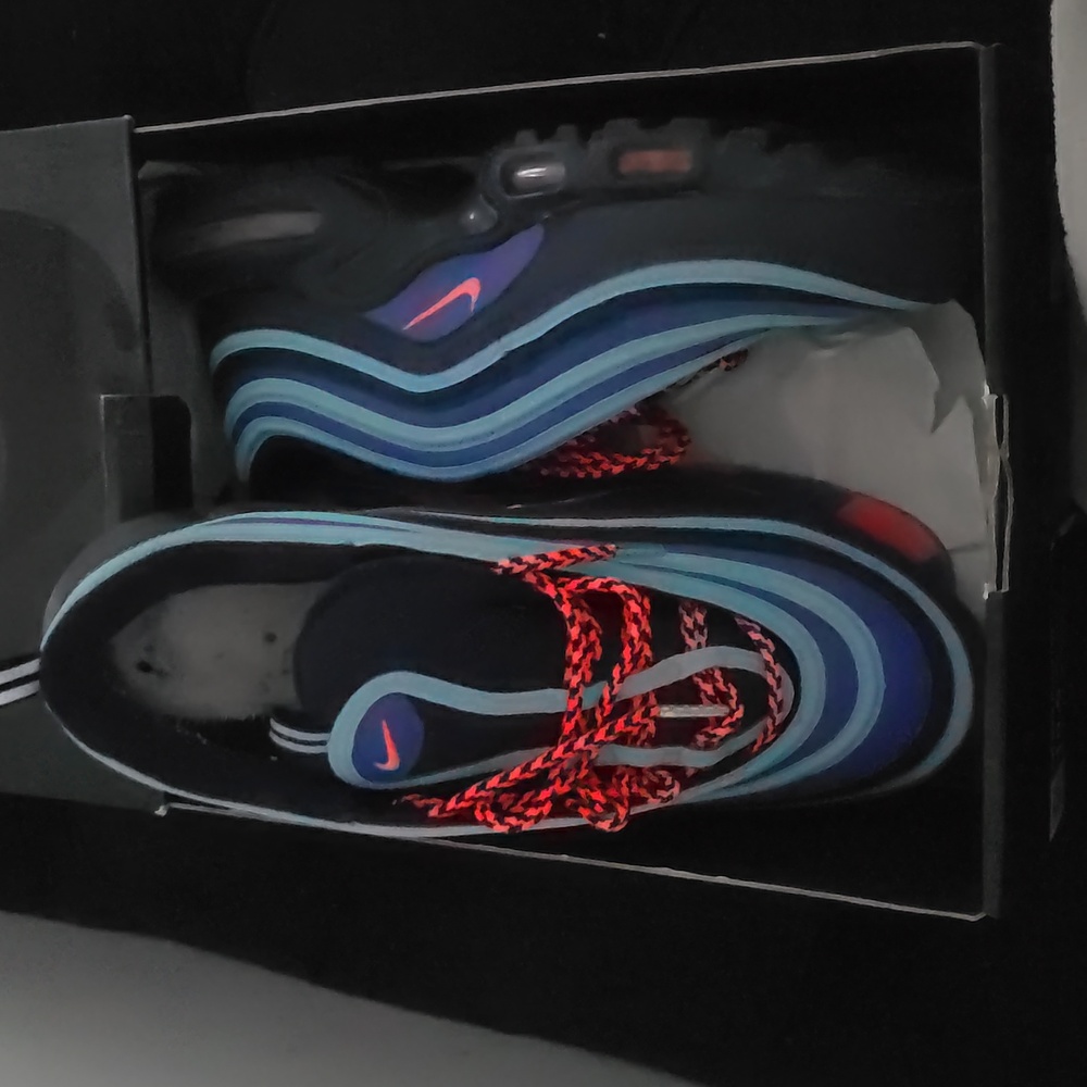 Nike AIR MAX PLUS '97 obsidian flash crimson